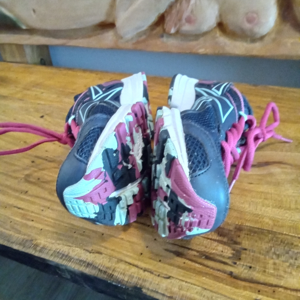 Reebok Quick Chase Size 7 Blue and Pink Running Sneakers - Picture 12 of 15